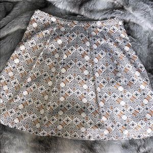 Black and white geometric print pleated skirt